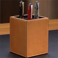 皮质笔筒 广州皮具笔筒小额定制与价格指南